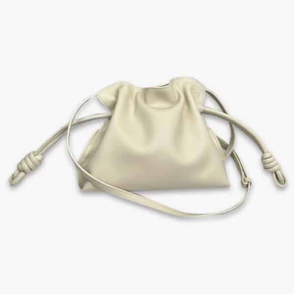 23/Loewe clutch style number: 052028