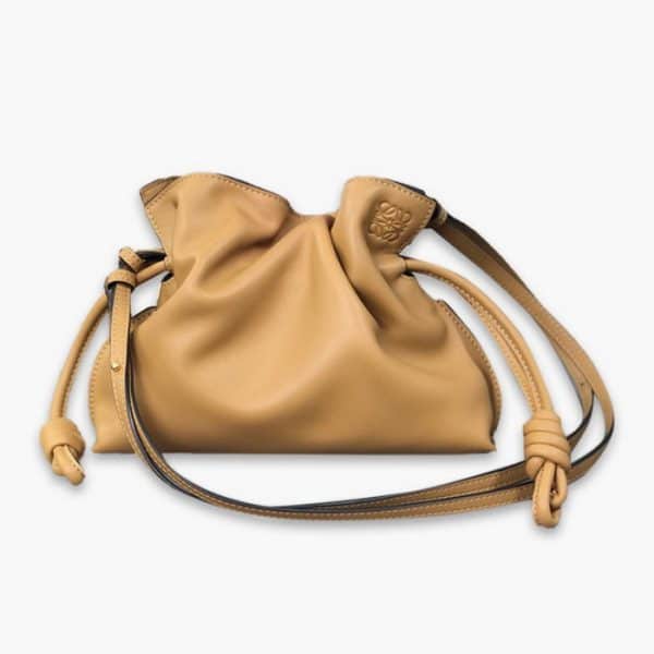 23/Loewe clutch style number: 052028