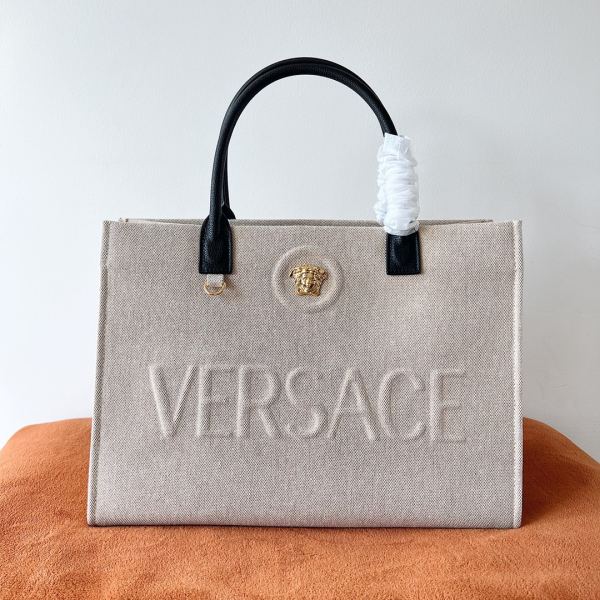 24/Versace handbag, style number: 1060