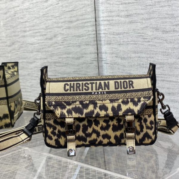 Dior’s latest small messenger bag