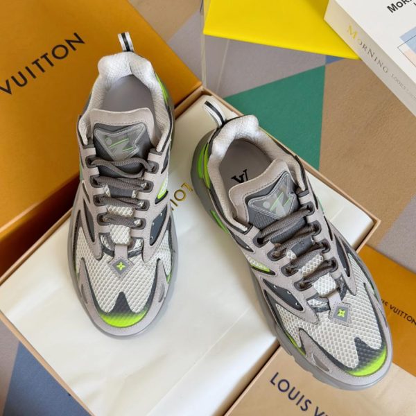 New color matching Louis Vuiton RUNNER TATIC sneakers