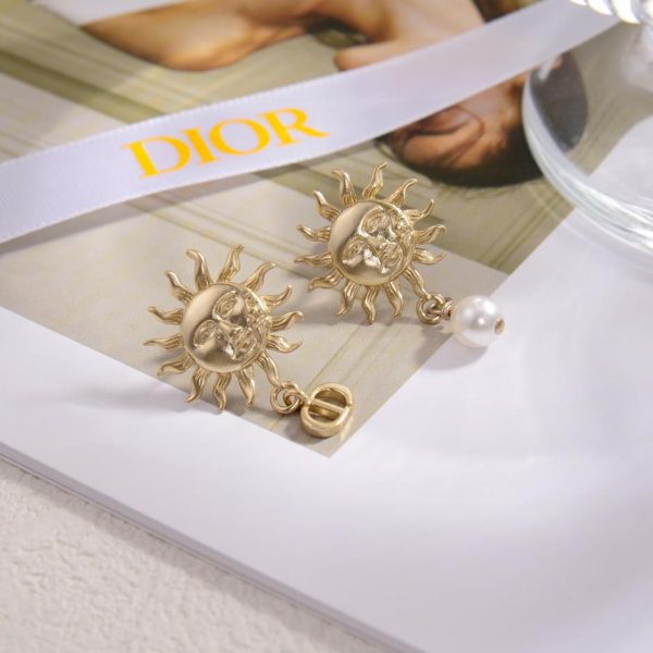 Dior new earrings