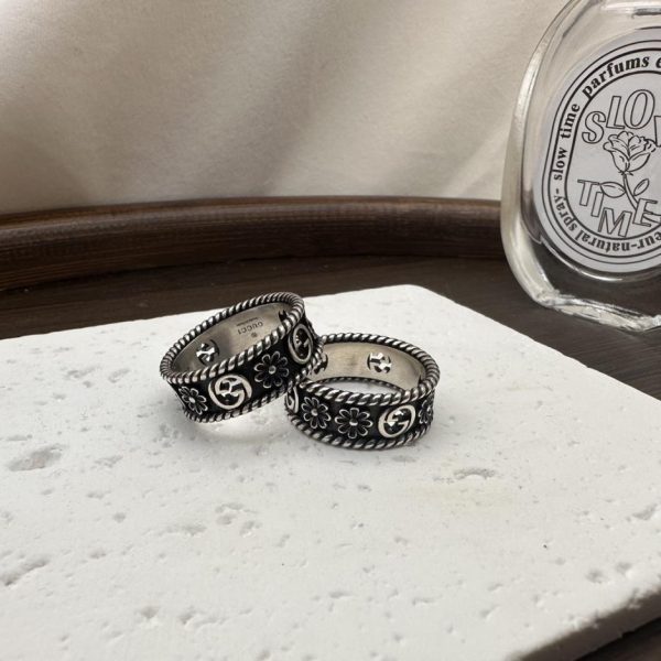 Gucci Daisy G Ring
