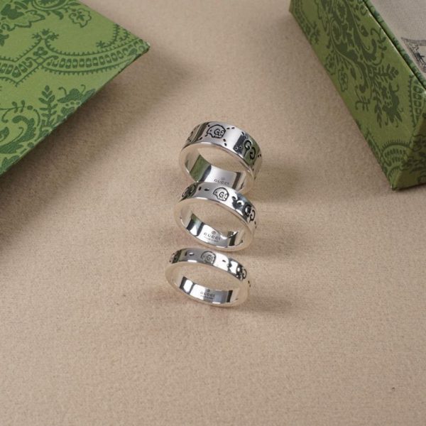 Gucci elf skull ring
