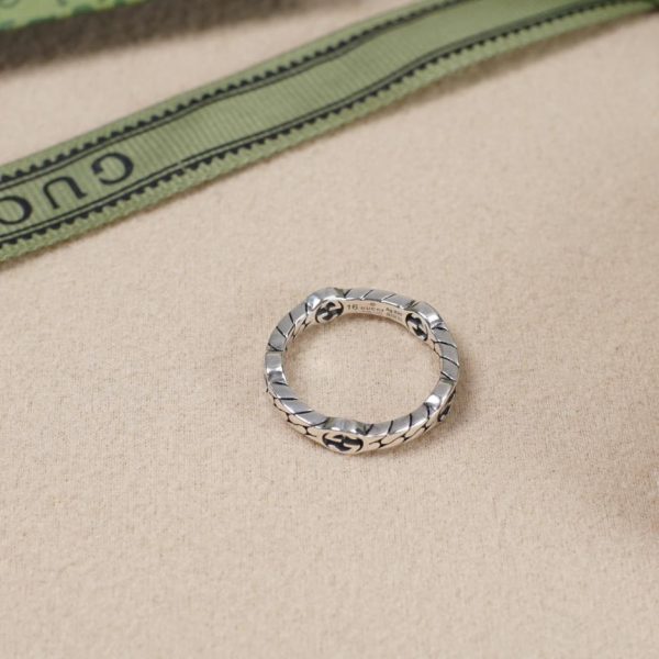 Gucci double g interlocking cutout ring