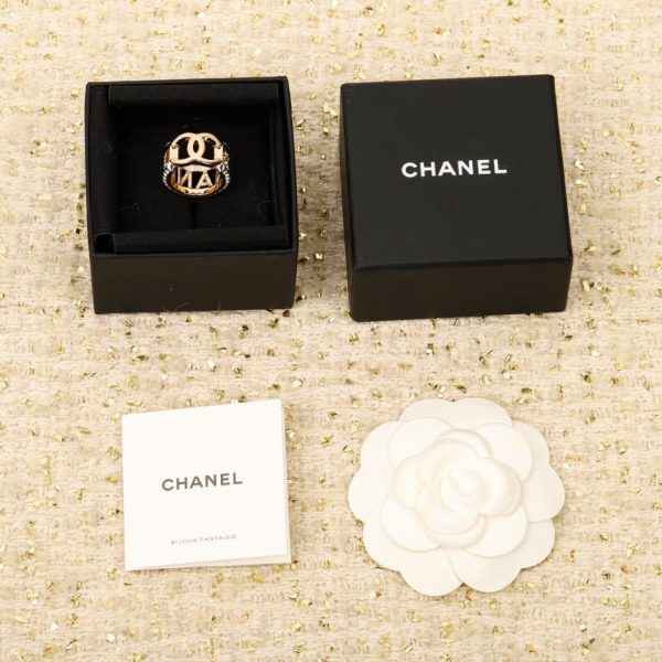 Chanel monogram diamond ring