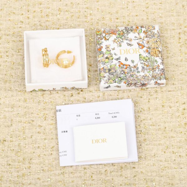 D letter earrings