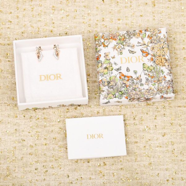 Dior flower diameter earrings