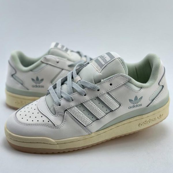Adidas Forum Low CL clover
