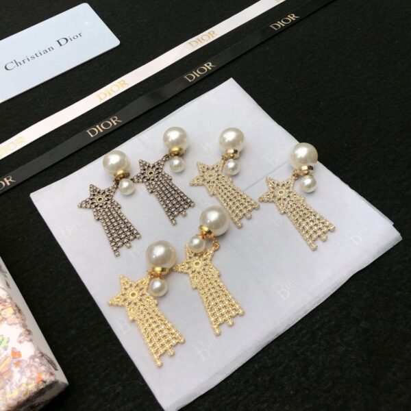 Dior latest style pearl earrings and earrings counters (3495)
