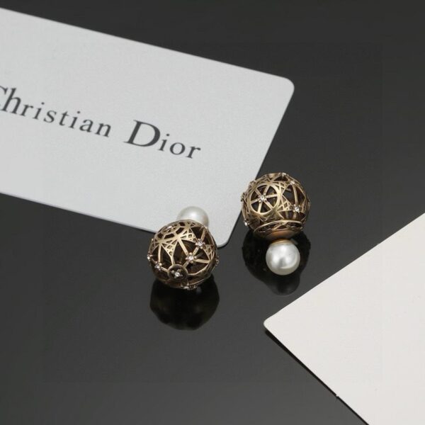 Dior New Hollow DIOR Vintage Stud Earrings (F963)