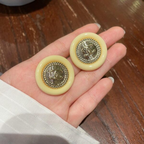 Chanel second-hand double C earrings (500A)