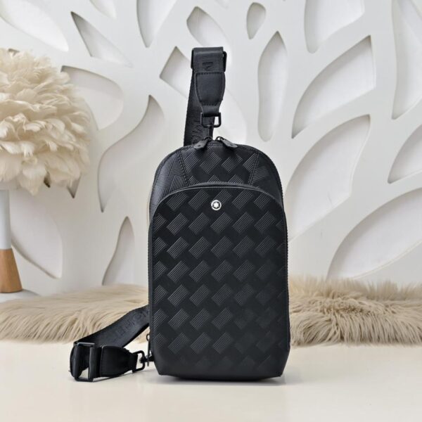 MONT BLANC - the latest men's chest bag (FB49)