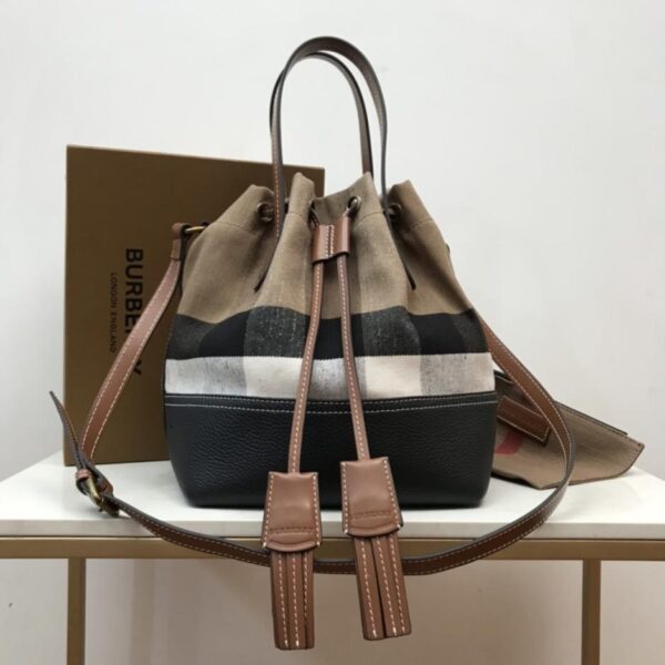 Burberry's timeless Canvas check bucket bag (O2EAW)