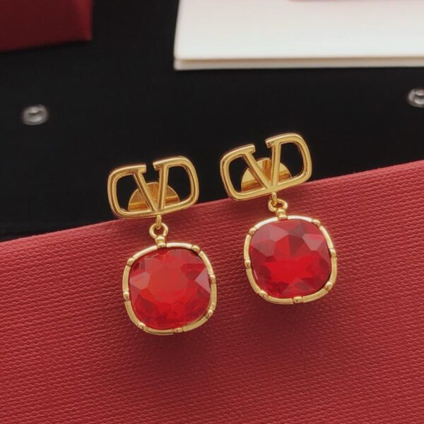 Valentino logo rhinestone earrings (6H18E)