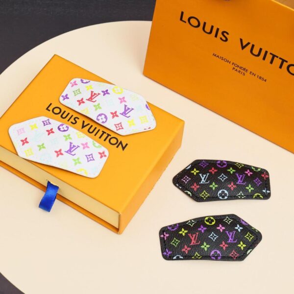 LV black and white tricolor clip (NR6SU)
