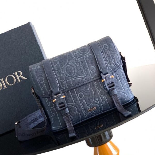 Dior Flap Messenger Bag (HMBY1)