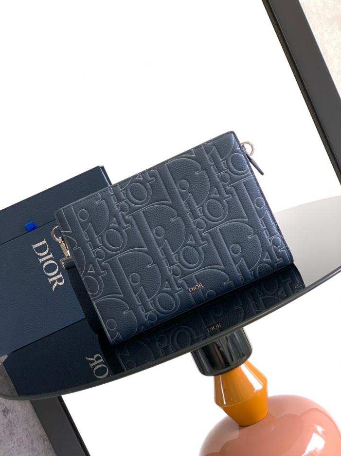 202507301554481753862088259zvQno.jpg