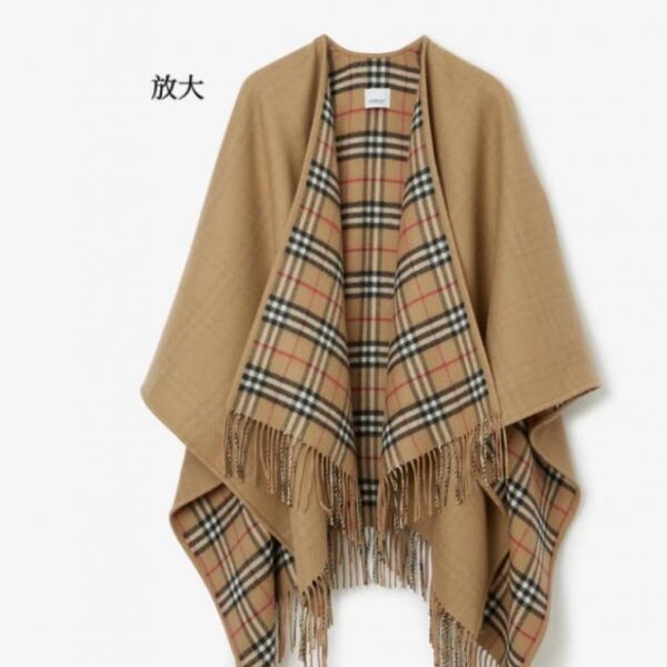 【Burberry Miniature Cape 100% Pure Cashmere (TRSQE)】