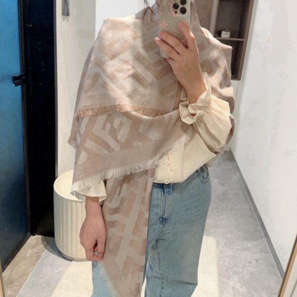 [High Quality] Fendi New Unisex Double-Sided Jacquard Scarf (GR4BC)