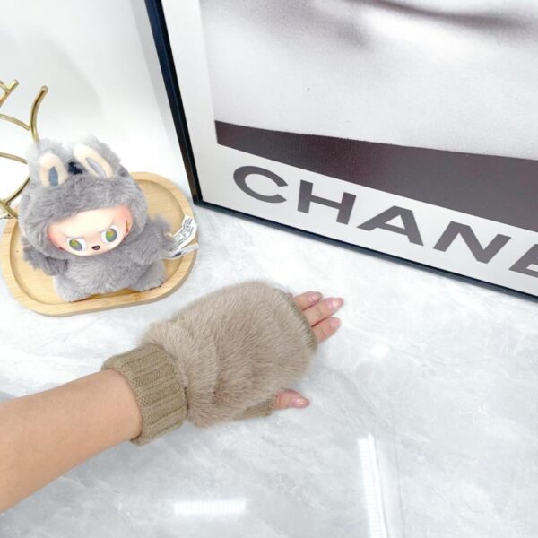 Chanel Fall/Winter Short Rabbit Fur Gloves (X6ZFC)