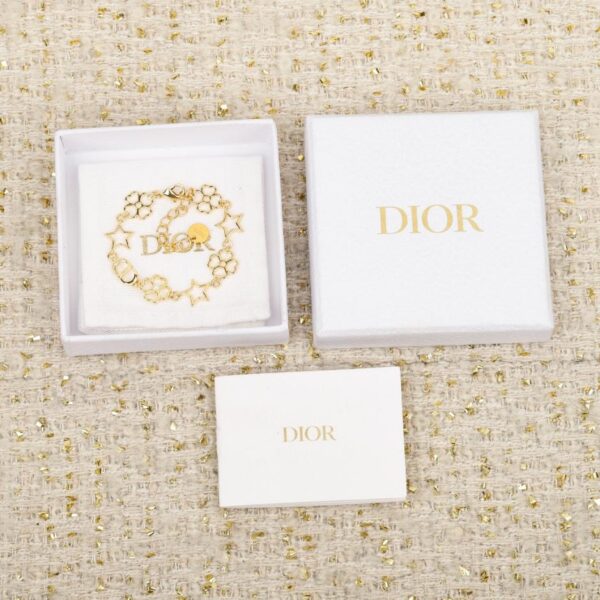 Counter / 【D Hollowed-out Multi-Star Grass Bracelet Necklace】(70KTM)