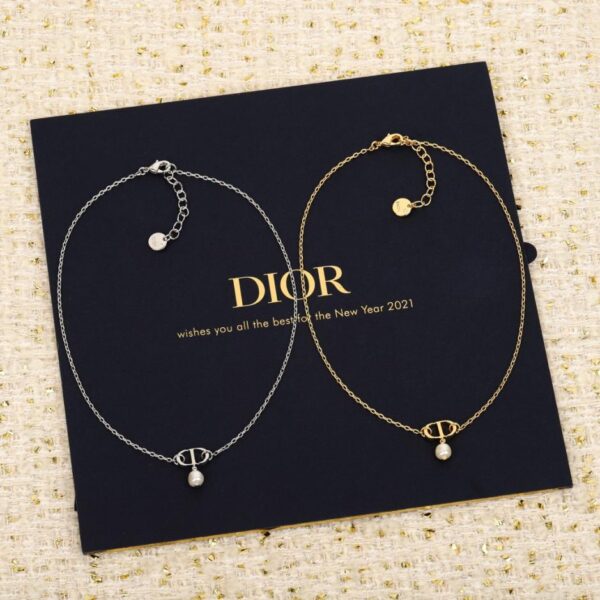 Counter / Classic, minimalist, and refreshing CD series necklace (FUYCJ)