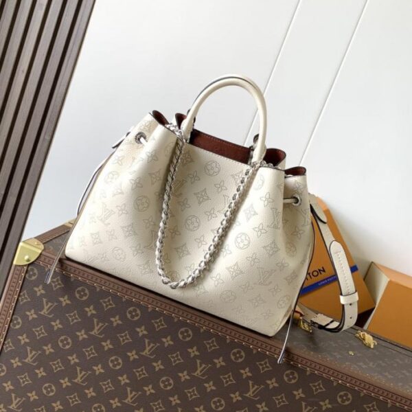 LV Bella Tote handbag with microcode scanning (6J16A)