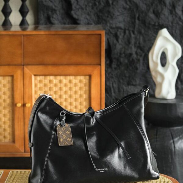 Carryall Black Knight Medium M25143 chip code can be verified AS private edition (LIJO3)