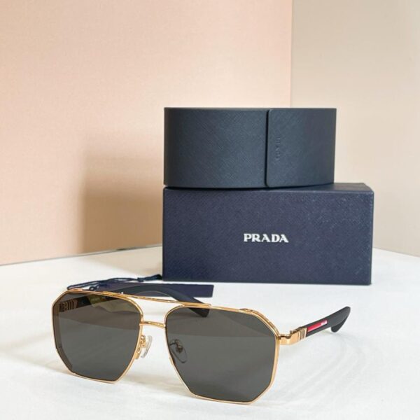 PRADA Sunglasses, Model PR 182 (GAZCBA)